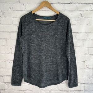 prAna Women’s Medium Shirt Light Weight Raglan Sleeve Athleisure Active Knit